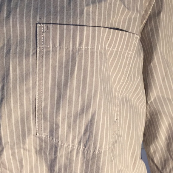 Men’s gap button down fitted shirt - Picture 2 of 4